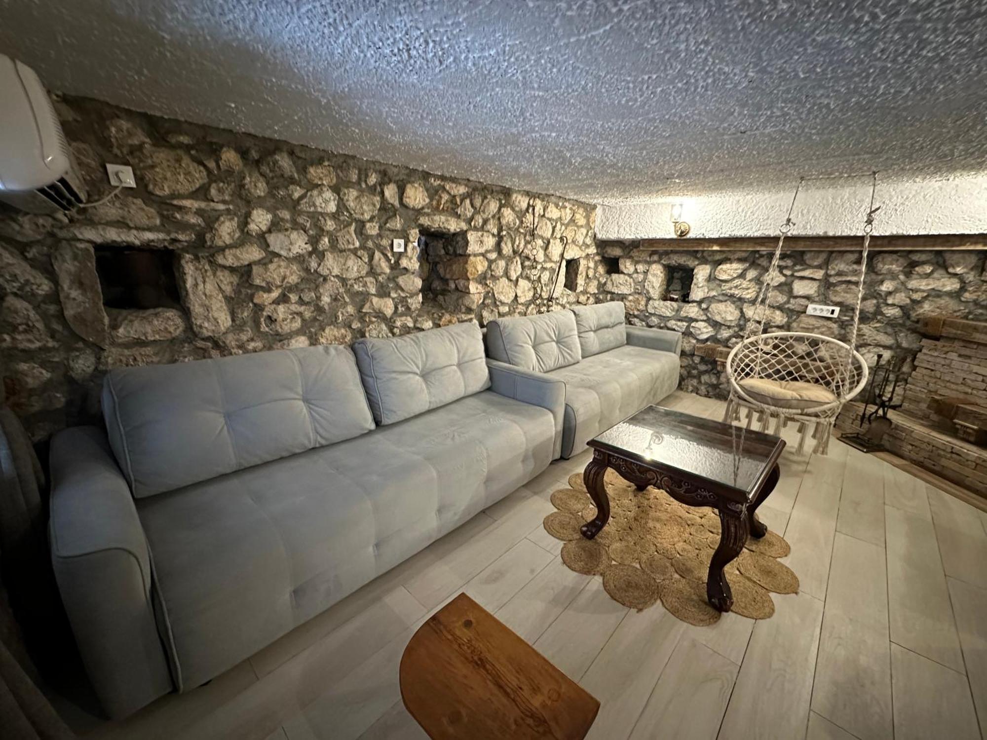 Apartment Konoba Ulicevic Vranjina エクステリア 写真