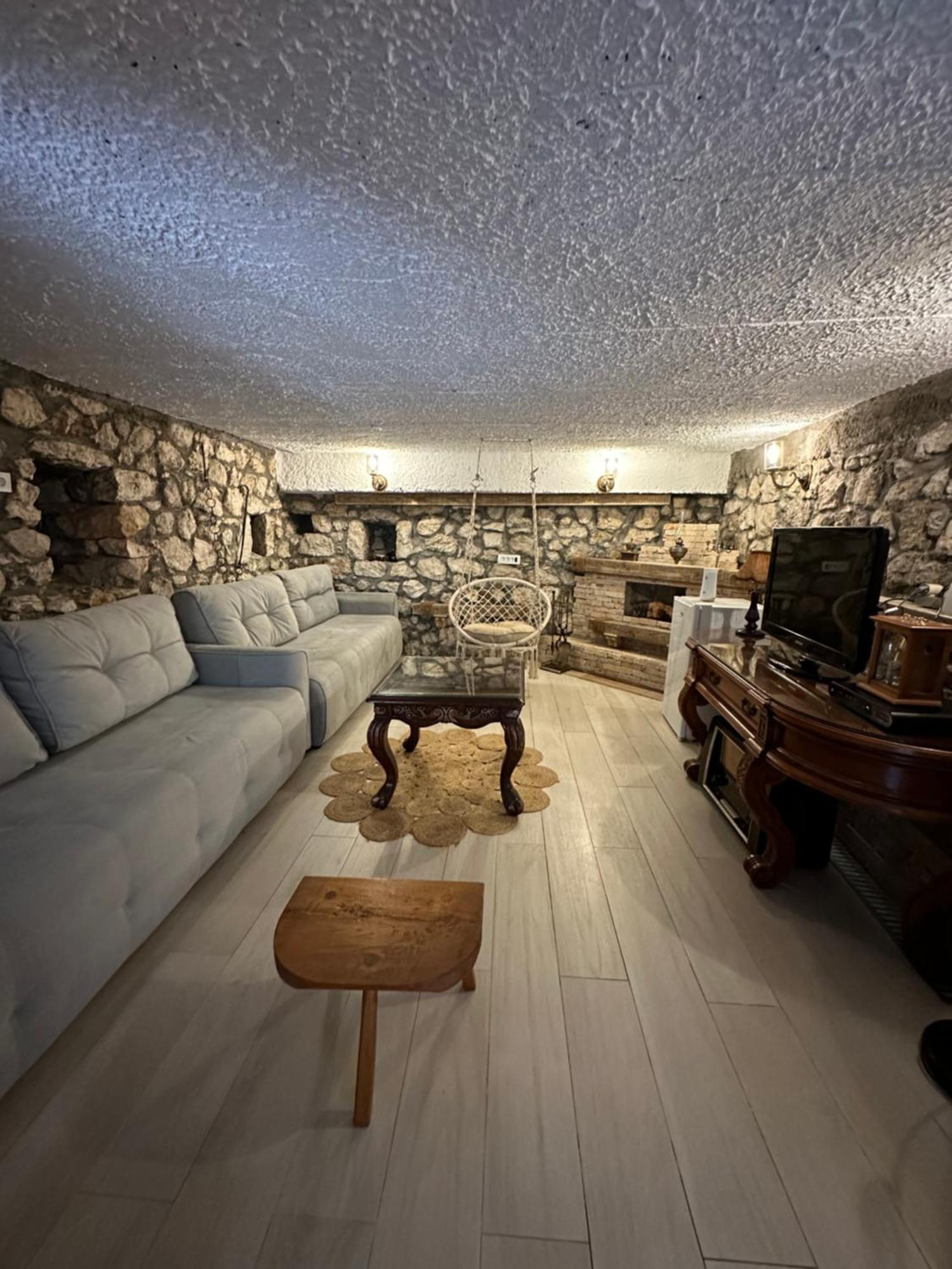 Apartment Konoba Ulicevic Vranjina エクステリア 写真